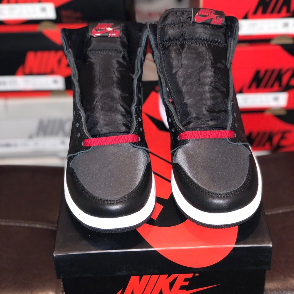 Jordan 1 High Black Satin Gym Red